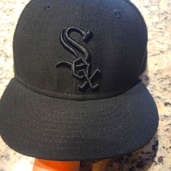 New Era 59 Fifty White Sox Cap - Picture 1 of 4